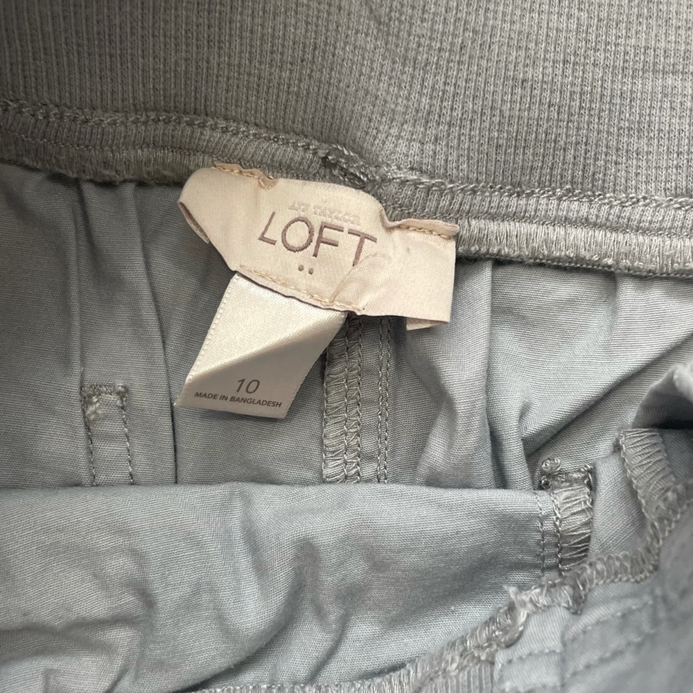 Loft Cropped Pants - Picture 3 of 4